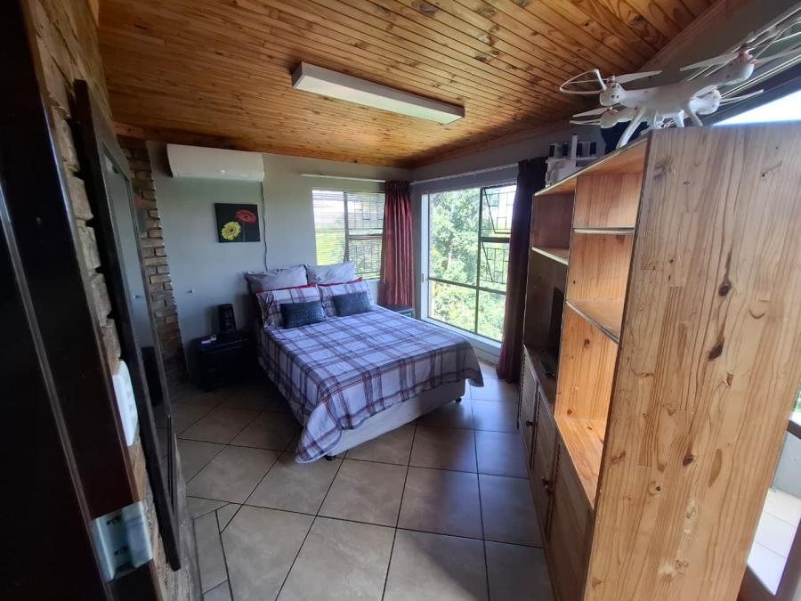 4 Bedroom Property for Sale in Kosmos North West